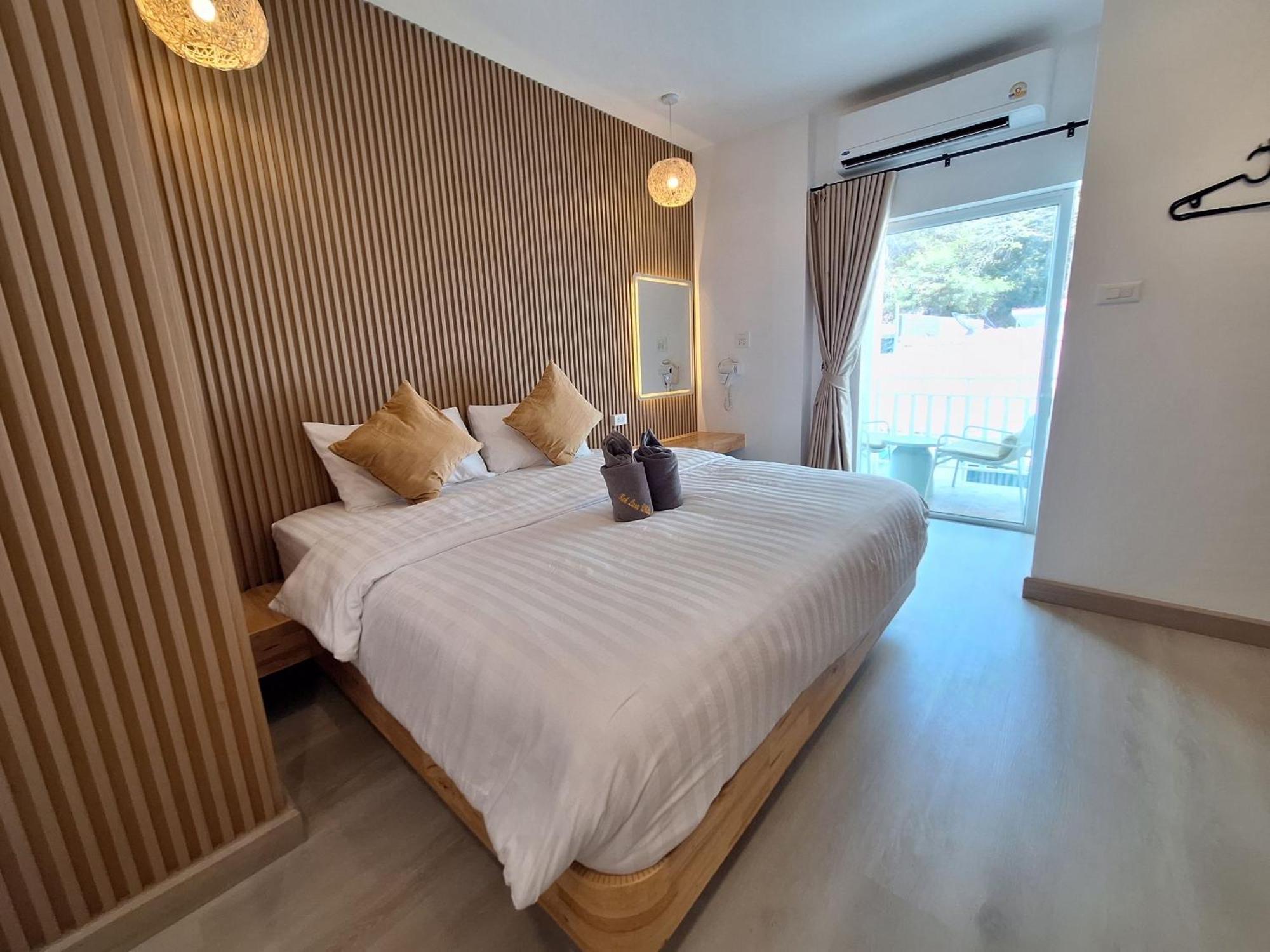 Hotel Koh Larn White House Exterior foto